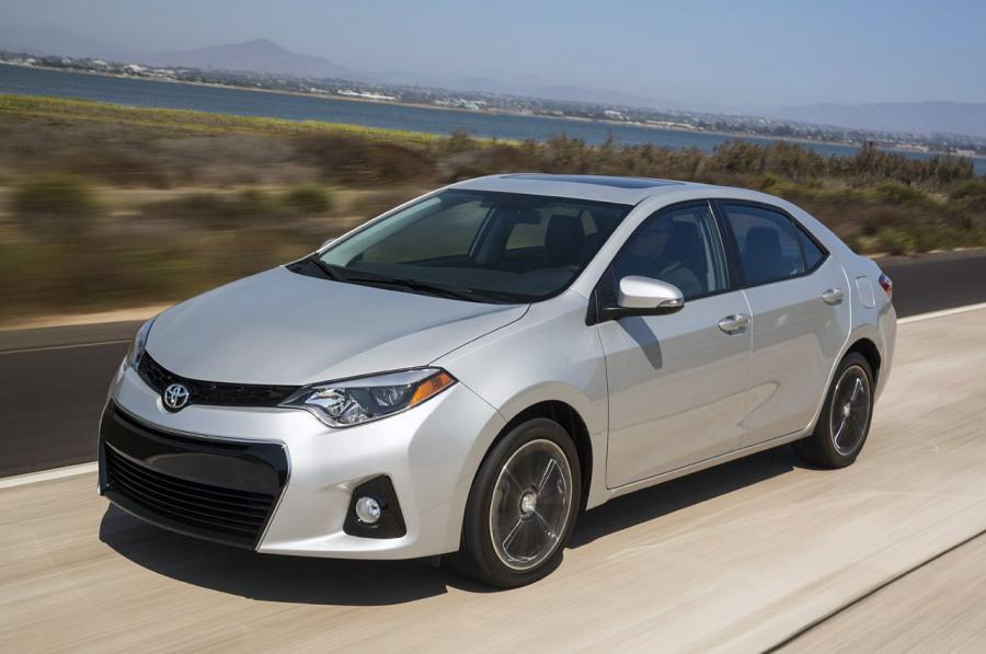  Toyota Corolla 2014 года  (фото 71 из 212)